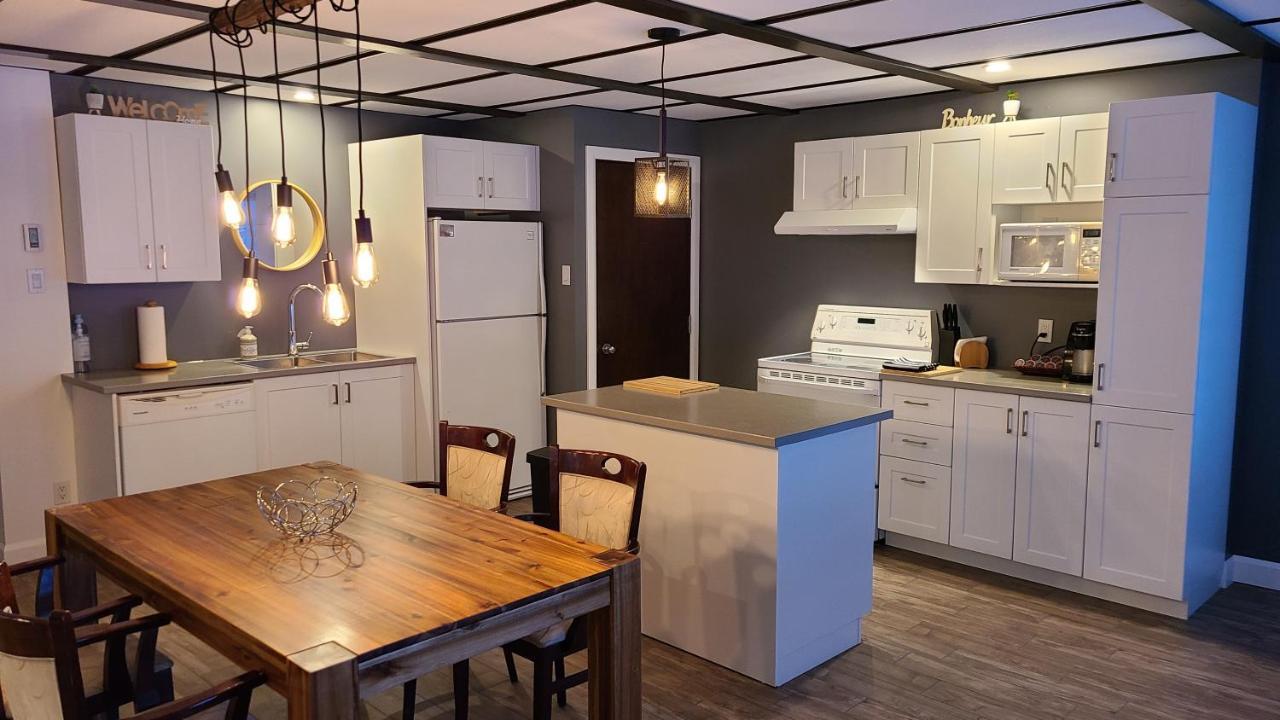 Condo-Chalet De La Vallee D'Edouard L'Anse-Saint-Jean Bagian luar foto